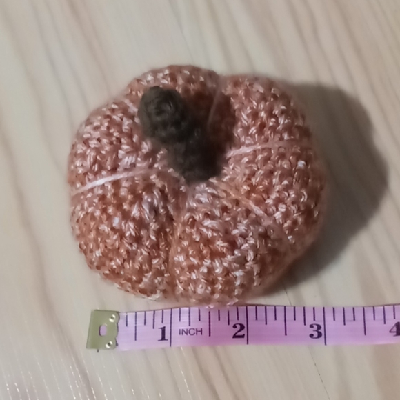 3 crocheted orange pumpkins handmade - Picture 2 of 5